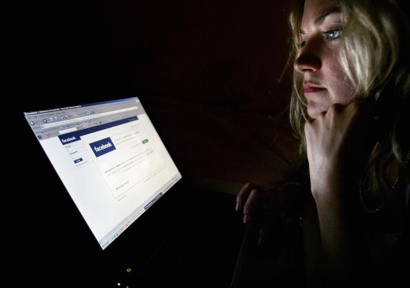 Facebook Users Get Lower Grades