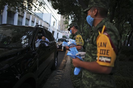 Mexico Grapples With Flu as Pandemic Fears Fly