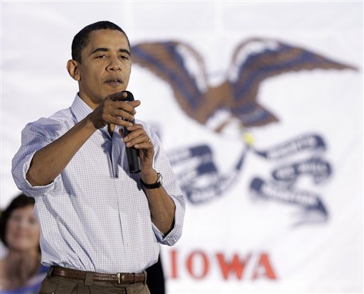 Iowans (Mostly) Still Smile on Obama