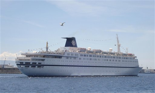 Italian Cruise Ship Shoots Back at Pirates, Foils Attack