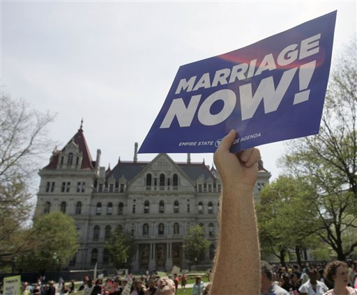 DC Council Recognizes Other States' Gay Marriages