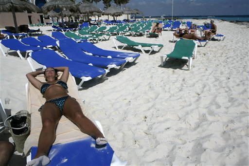 Catch Swine Flu, Stay for Free: Mexican Hotels