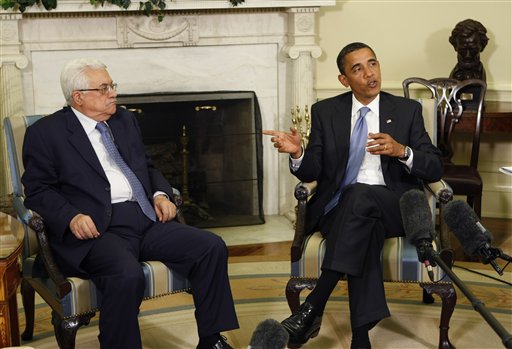 Obama Meets Abbas, Pushes Israel on Settlements