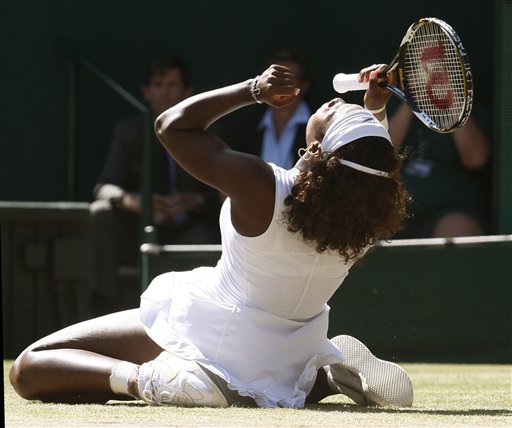 Serena Beats Venus to Win Wimbledon