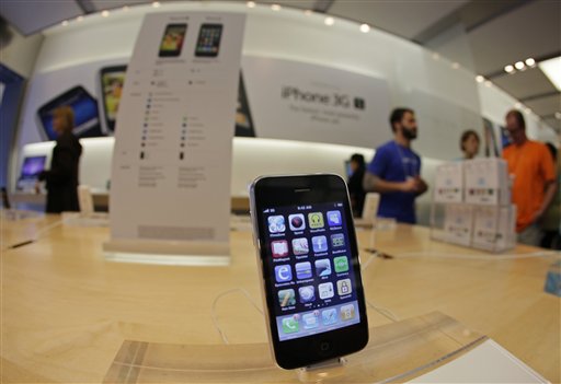 Teen Hackers Foil New iPhone Limits