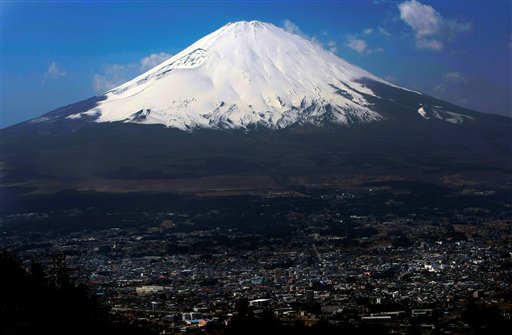 American, Japanese Climbers Die on Mt. Fuji