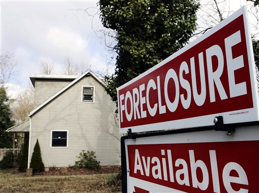Despite Obama Push, Banks Often Prefer Foreclosing