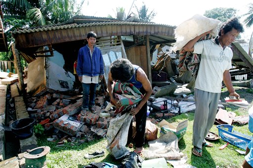 New Quake Hits Sumatra; Tsunami Warning Issued