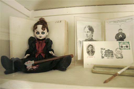 Lizzie Borden's Hometown Museum Wins Rights to Name