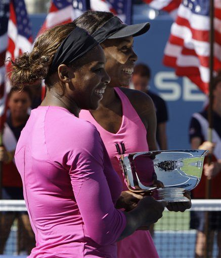 Williamses Quietly Take Doubles Title