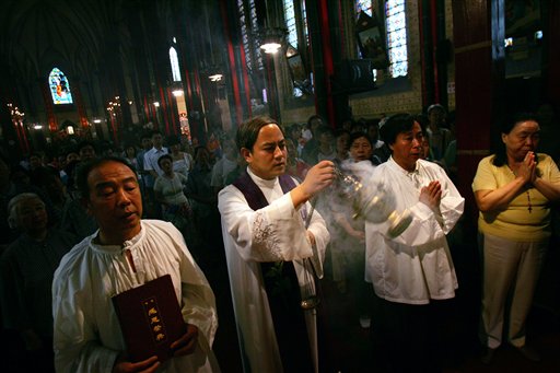 China Installs Bishop With Pope's Approval