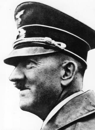 Hilter Used Jews' Gold Fillings in His Mouth