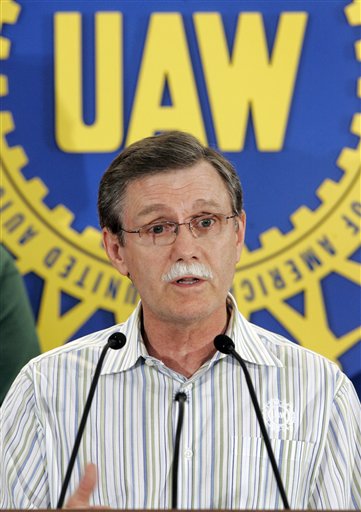 GM, Union Strike Tentative Deal