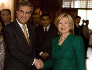 Clinton Backs Pakistan as Bomb Toll Hits 90