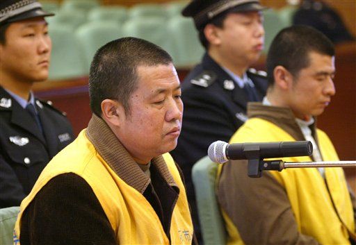 China Executes Two Over Tainted Milk