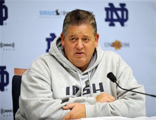 Notre Dame Finally Fires Charlie Weis
