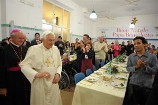 Pope Bounces Back, Visits Soup Kitchen
