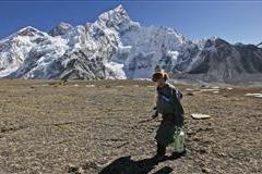Oops! Himalayan Glaciers May Not Be Melting So Fast