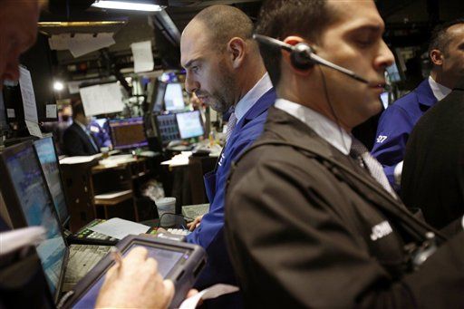 Dow Falls 116 on Tech Worries