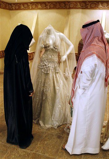 Saudi Preteen Seeks Divorce From 80-Year-old Husband