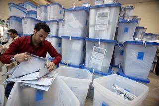 Very Close Iraq Vote Prompts Challenges, Maneuvering