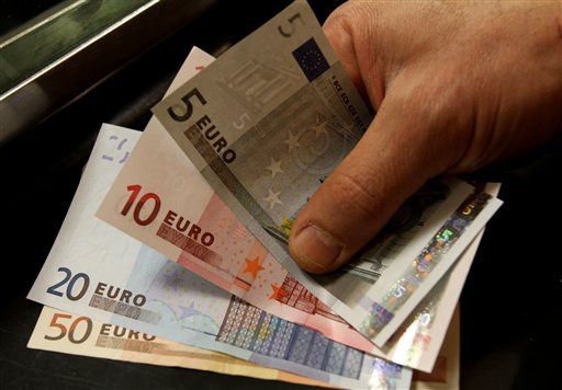 EU Forges $960B Bailout Fund