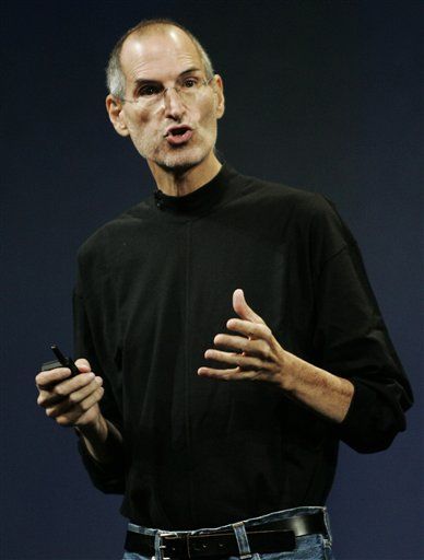 Steve Jobs 'Fully Operational' One Year Later