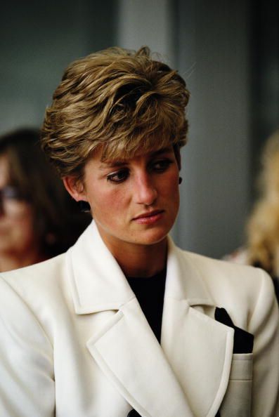 'Crown Headache' Dogged Diana at Wedding
