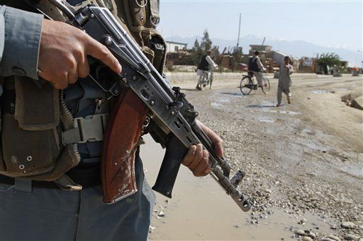Taliban Attack NATO's Bagram Base