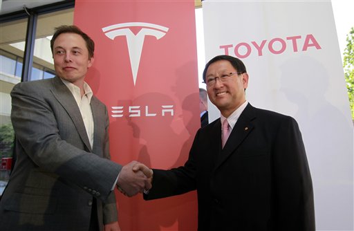 Toyota Teams Up With Tesla on Electric Car
