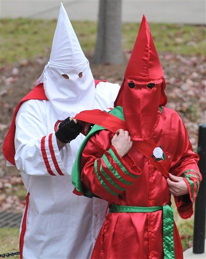 Georgia Teacher Lets Kids Don Klan Robes
