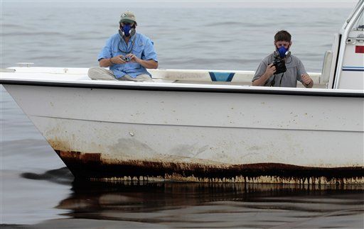Fishermen Cleaning Up Oil Spill Getting Sick