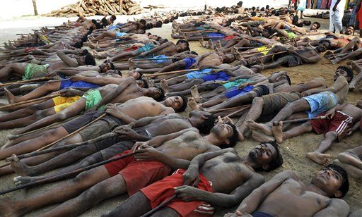 Hundreds Die in India Heatwave