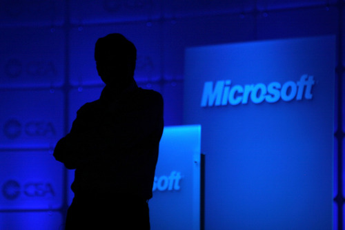 Microsoft Caves on EU Antitrust Suit