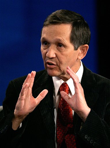 Kucinich Questions 'Mental Health' of President