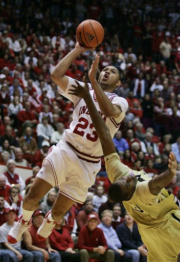 Frosh Gordon Leads No. 15 Indiana Past GT
