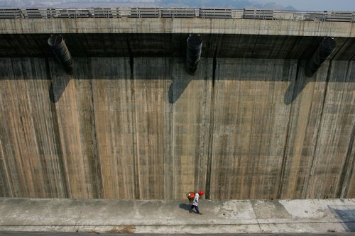 China Dumps Yangtze Dam Plan