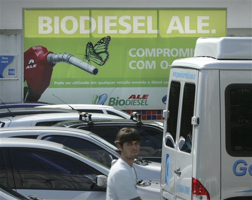 Brits Debate Eco-Wisdom of Biofuels