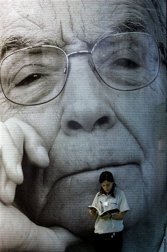 Nobel-Winning Jose Saramago Dead at 87