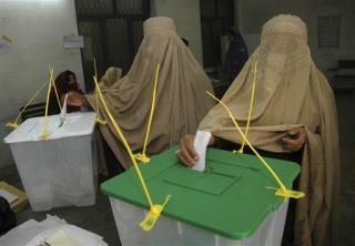 Pakistanis Await Poll Returns