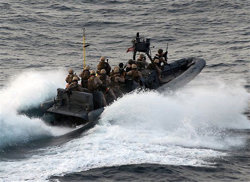 US Marines Free Ship from Somali Pirates