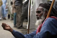 India to Revive Census by Caste