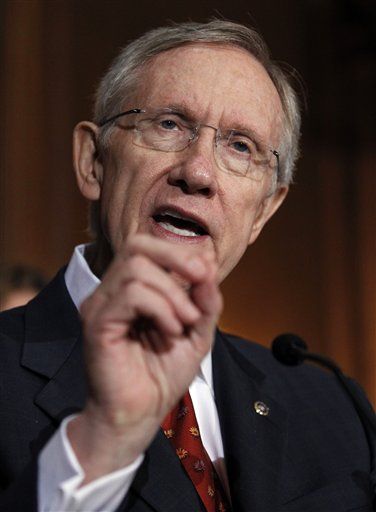 Senate Democrats Postpone Fight Over Tax Cuts