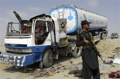 Pakistan Blocks NATO Supply Route
