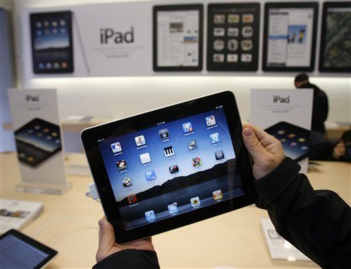 iPad Coming to Wal-Mart This Month