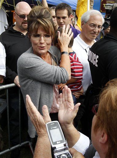 Sarah Palin: Hey, Obama Misspeaks, Too