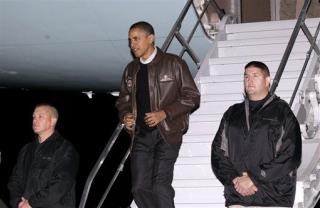 Obama Makes Surprise Visit to Afghanistan