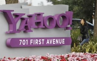Yahoo Laying Off 700 Workers