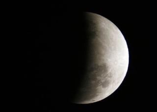 First in 456 Years: A Lunar Eclipse on Winter Solstice