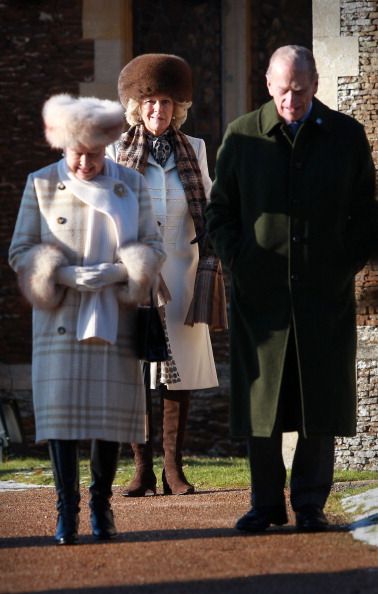 Brits Pelt Royals Over Fur Hats